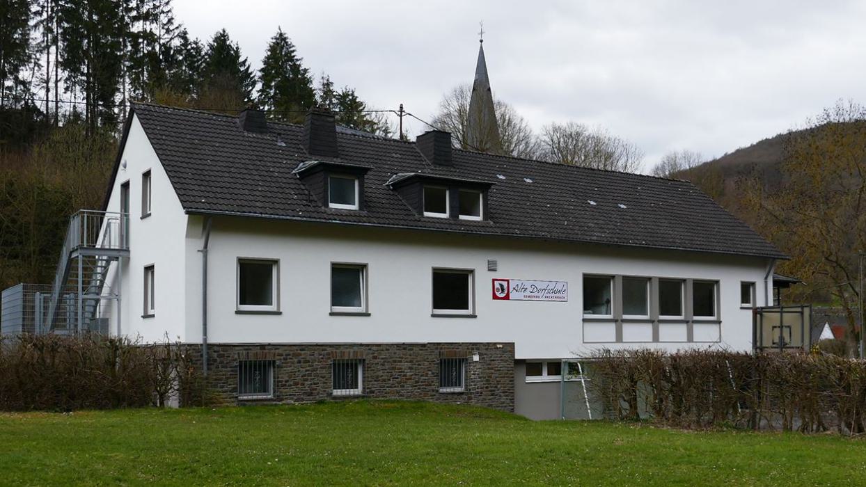 Außenansicht  Straßenseite